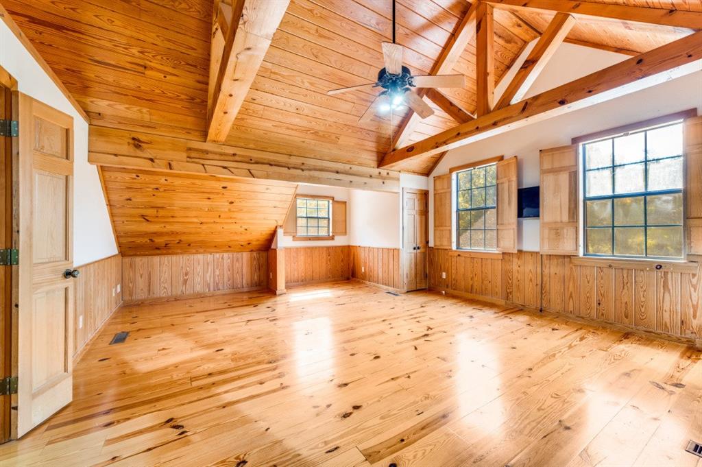 539 North Duncanville Road Cedar Hill, TX 75104 - Photo 19 of 36 a view of an entrance of the house