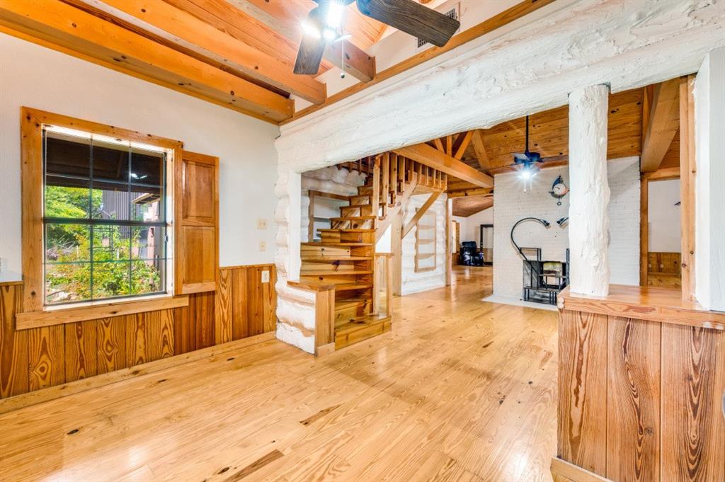 539 North Duncanville Road Cedar Hill, TX 75104 - Photo 9 of 36 a view of a patio with table and chairs and a large window