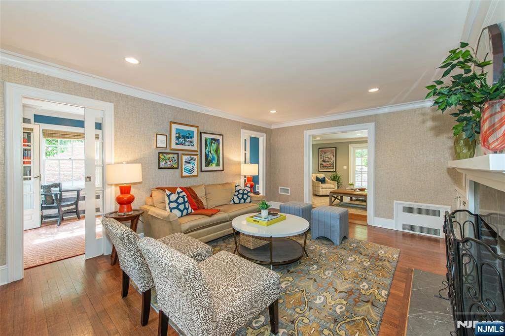 486 Ridgewood Avenue Glen Ridge, NJ 07028 - Photo 19 of 46 Gallery Image 19