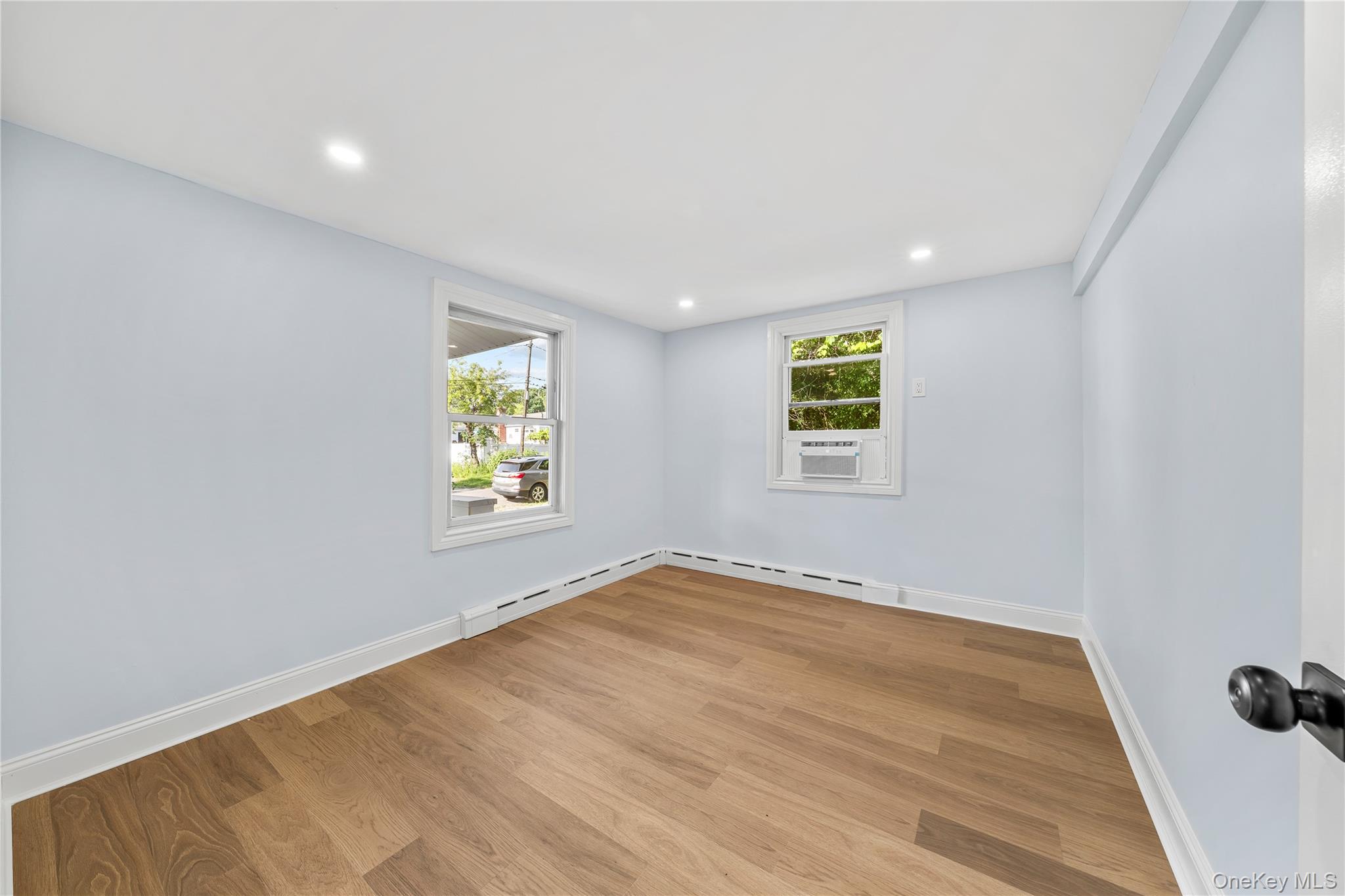 46 Barclay Road Mastic Beach, NY 11951 - Photo 15 of 31