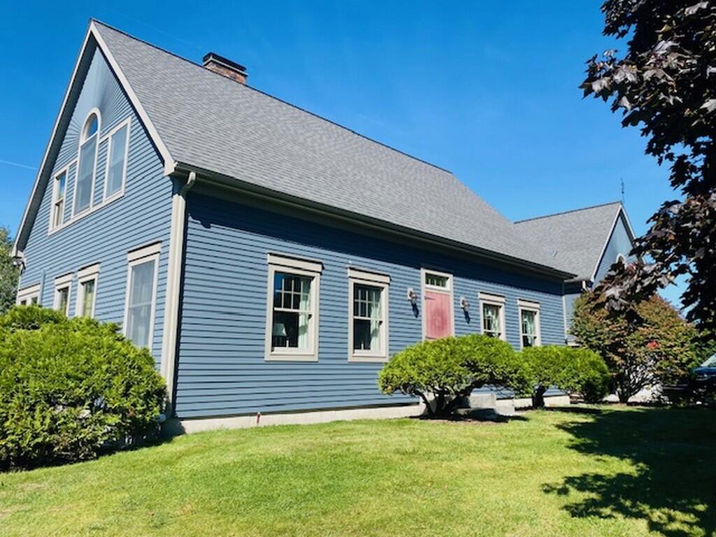 58 Crogan Road Hermon, ME 04401 - Photo 2 of 41