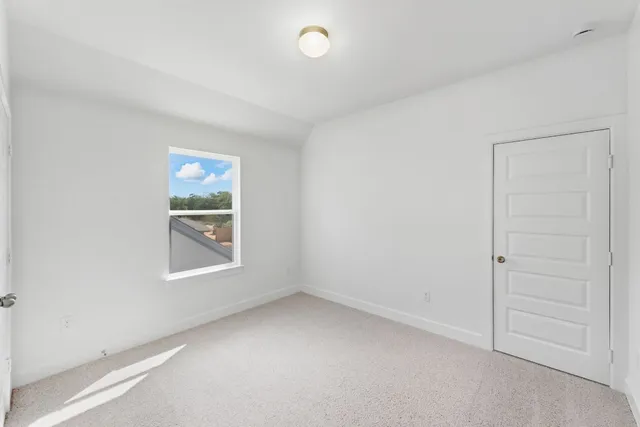 $549,989 | 233 Coleto Trail, Bastrop, TX 78602