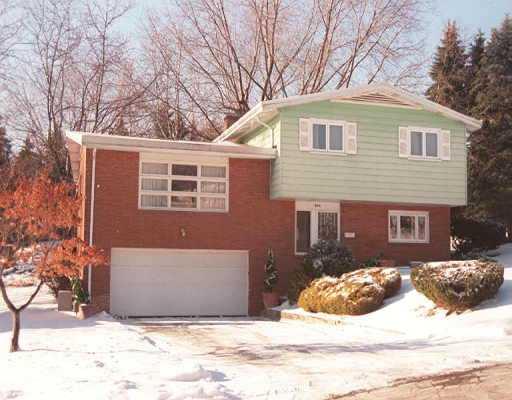 204 Silver Oak Drive Green Tree, PA 15220 - Photo 1 of 1 Gallery Image 1