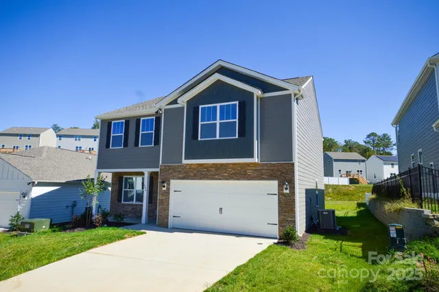 $460,990 | 846 Adelston Lane, Asheville, NC 28804