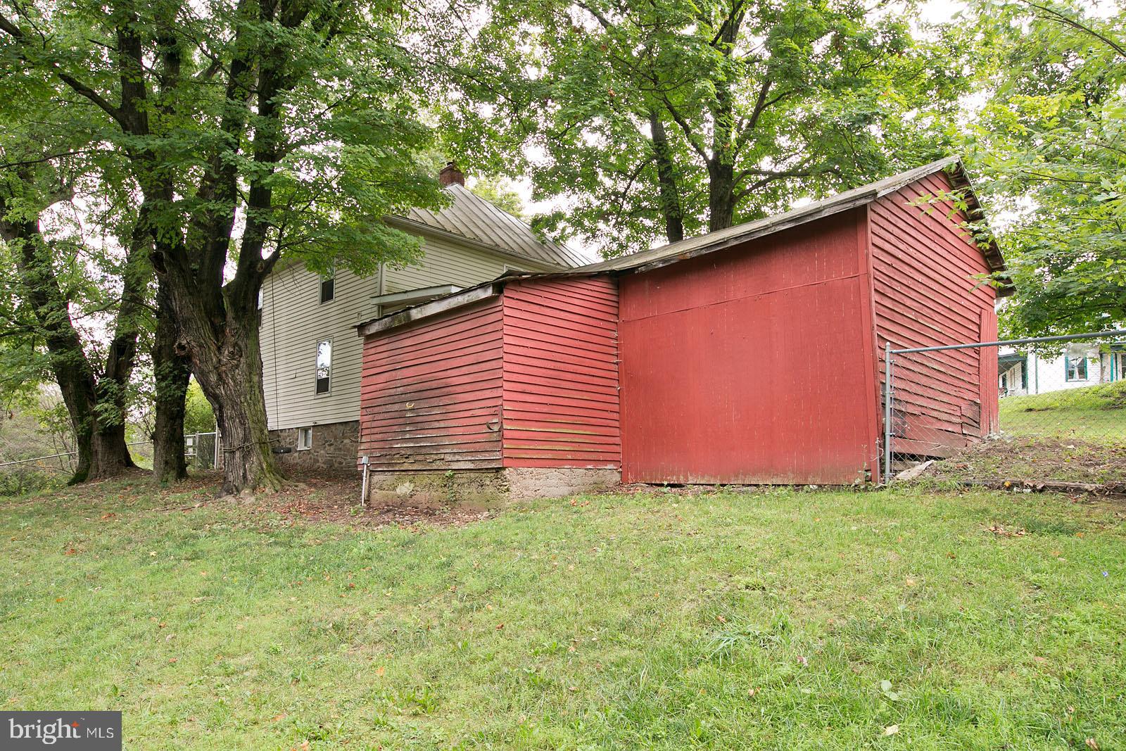 304 Cross Junction Road Cross Junction, VA 22625 - Photo 45 of 61
