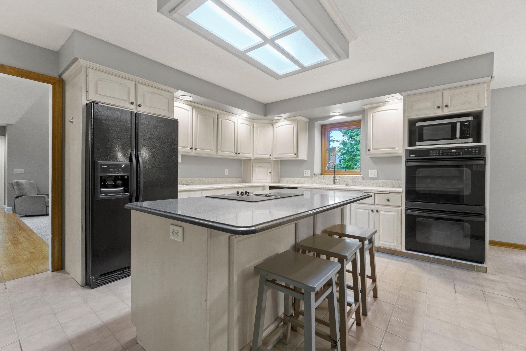 4724 Creek Ridge Place Fort Wayne, IN 46835 - Photo 13 of 36