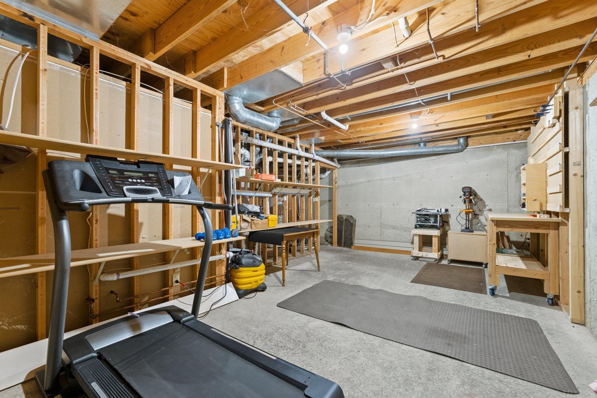 4724 Creek Ridge Place Fort Wayne, IN 46835 - Photo 34 of 36