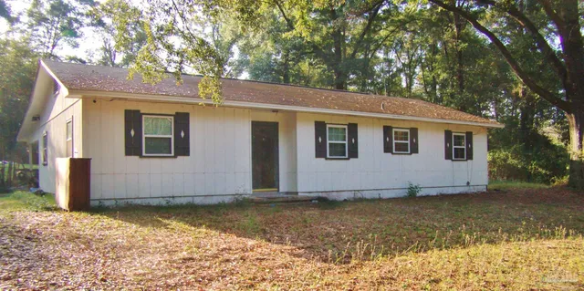 $225,000 | 420 Deerfoot Lane, Cantonment, FL 32533