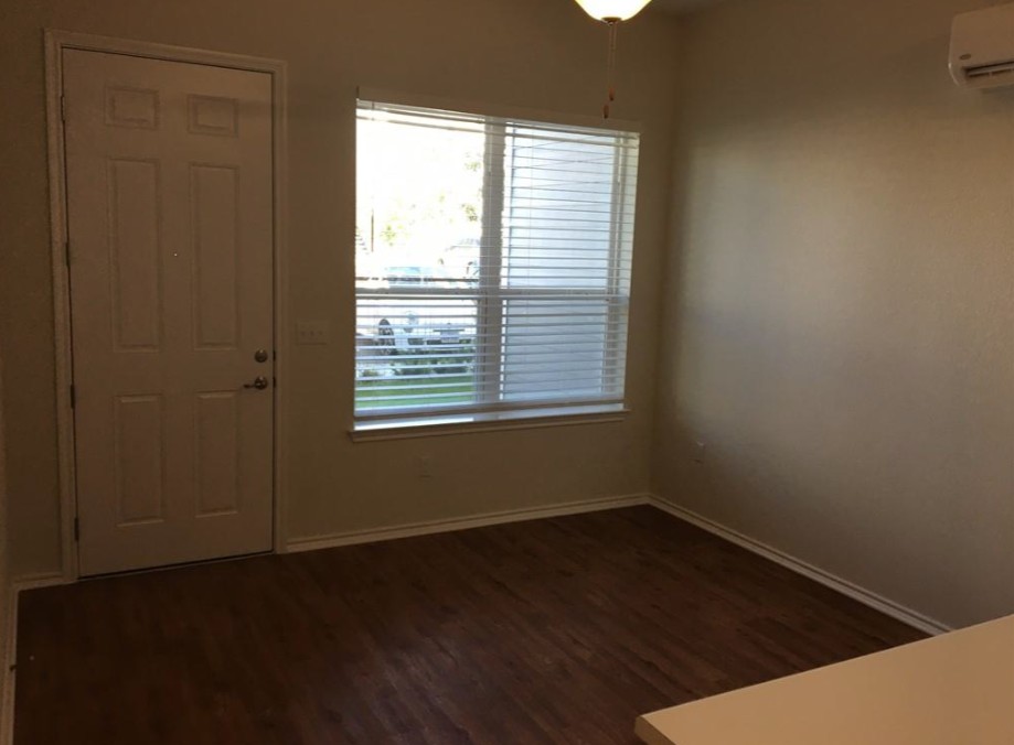 8601 West Gate Boulevard, Unit 4201 Austin, TX 78745 - Photo 4 of 10