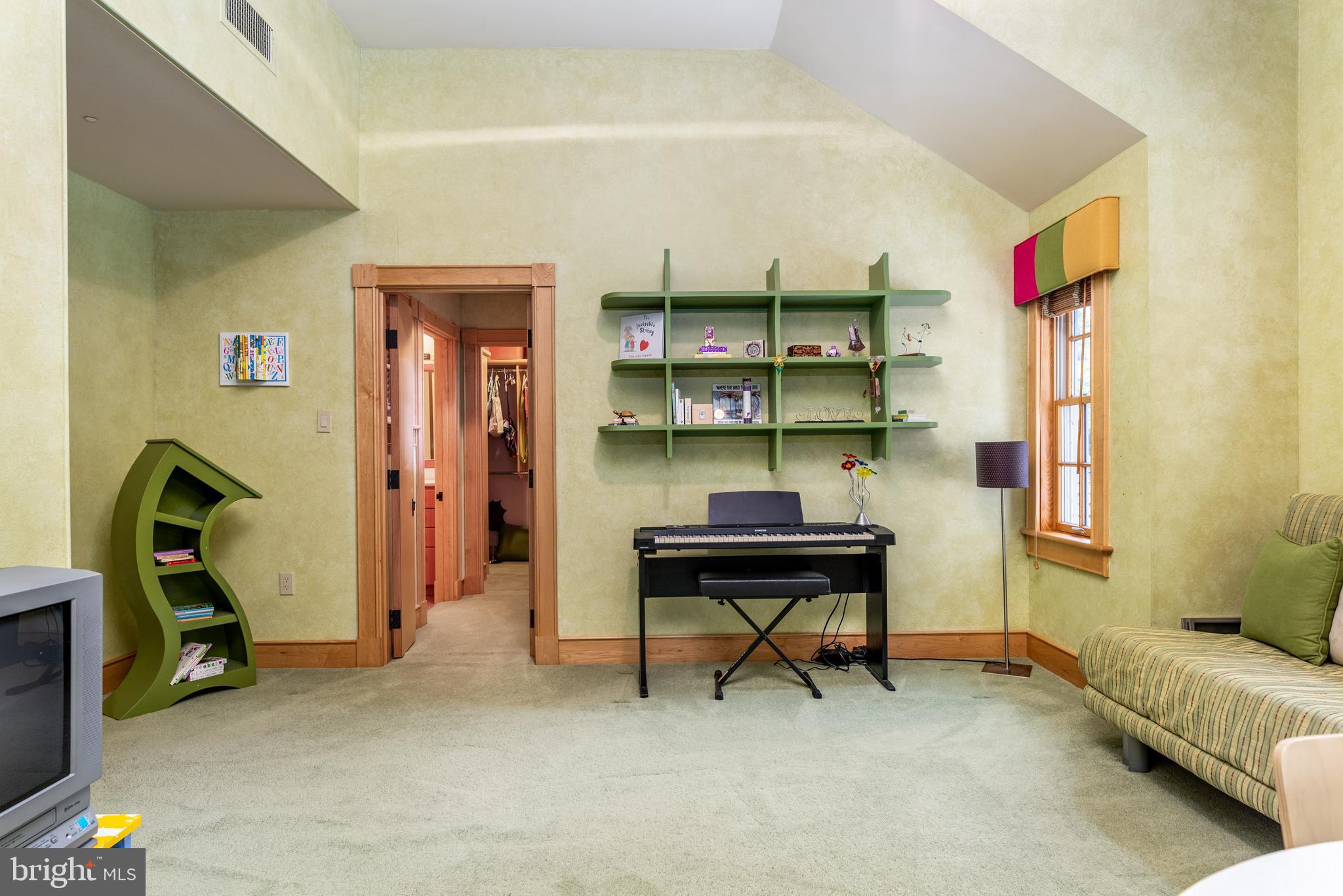 893 Parkes Run Lane Villanova, PA 19085 - Photo 43 of 86 Bedroom 4