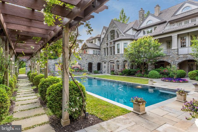 $3,250,000 | 893 Parkes Run Lane, Villanova, PA 19085