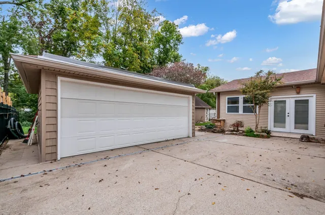 $2,995 | 7453 Harrow Drive, Nashville, TN 37221