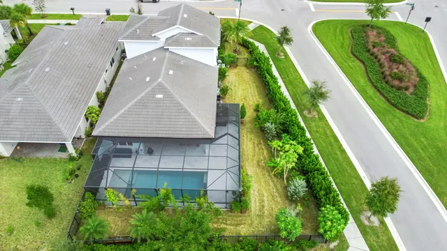 $790,000 | 19474 Broad Shore Walk, Loxahatchee, FL 33470