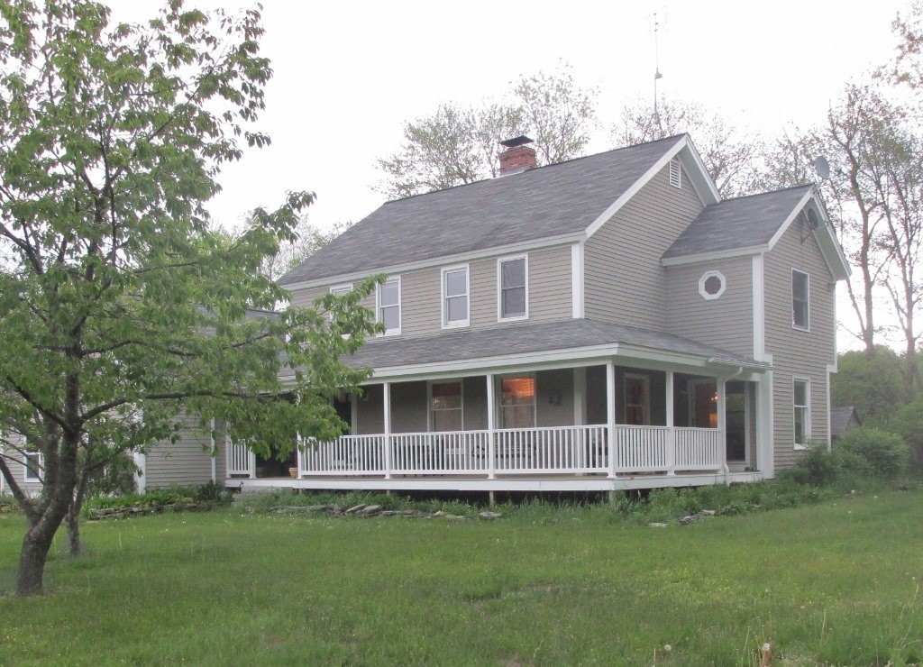 82 Little Turnpike Road Shirley, MA 01464 - Photo 6 of 27 a house view with a garden space