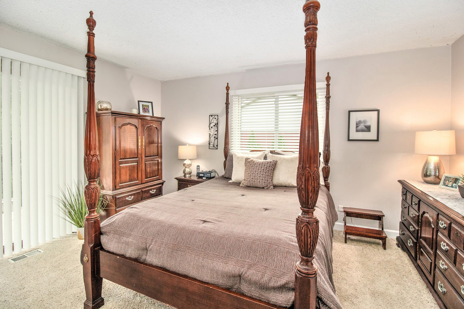 32 Green Ridge Road Elgin, IL 60120 - Photo 15 of 26