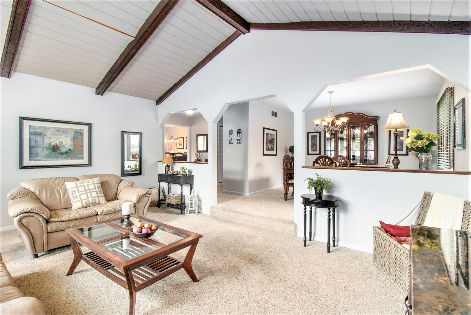 32 Green Ridge Road Elgin, IL 60120 - Photo 9 of 26