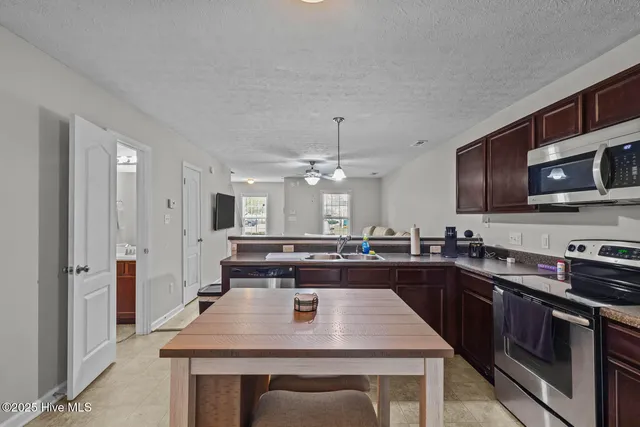 $205,000 | 435 Falls Cove, Jacksonville, NC 28546