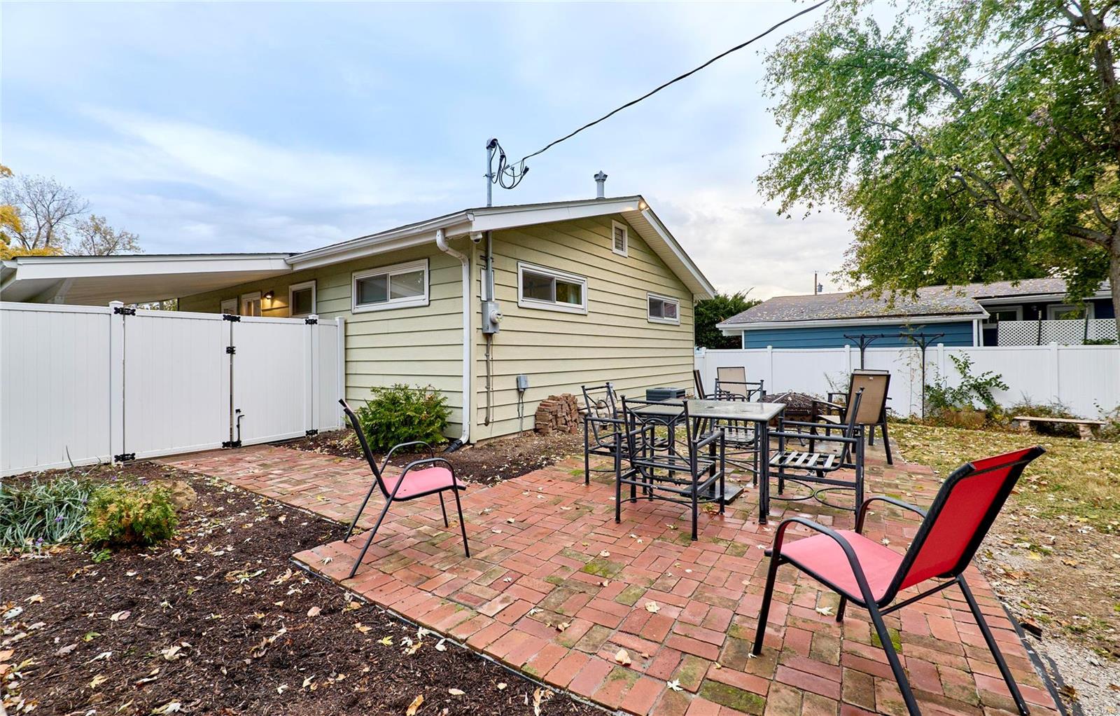 430 Orchard Avenue Ballwin, MO 63021 - Photo 25 of 30