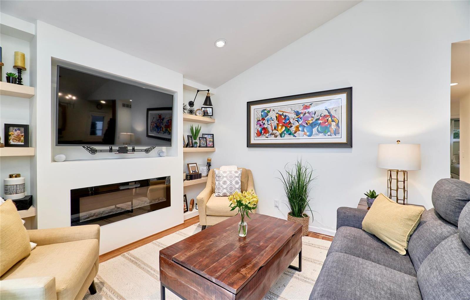 430 Orchard Avenue Ballwin, MO 63021 - Photo 4 of 30