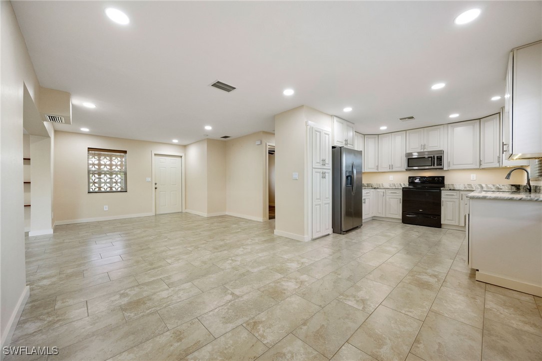 2115 St Croix Avenue Fort Myers, FL 33905 - Photo 11 of 50