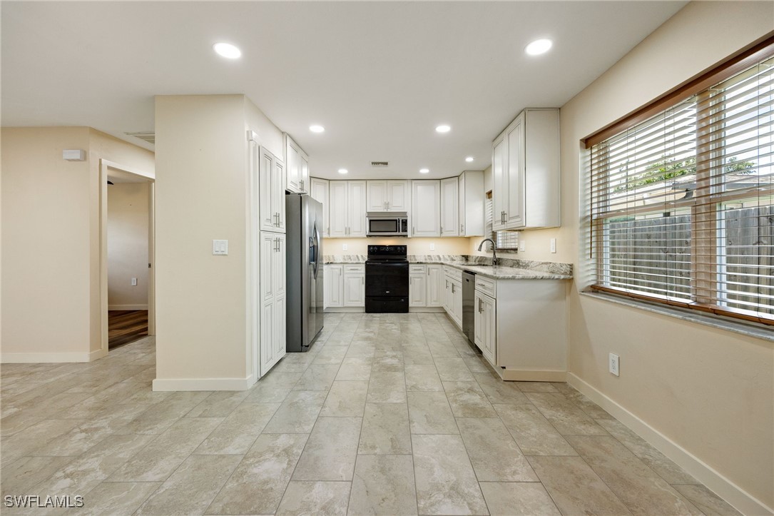 2115 St Croix Avenue Fort Myers, FL 33905 - Photo 2 of 50