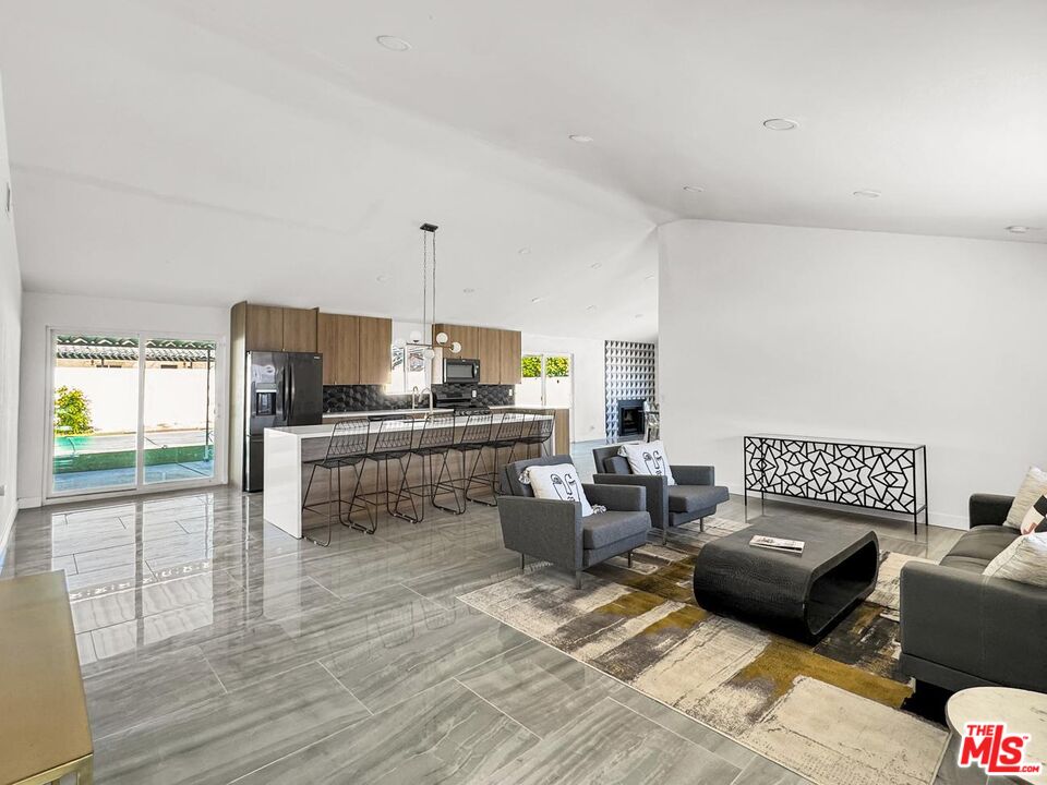 2802 East Venetia Road Palm Springs, CA 92262 - Photo 21 of 43