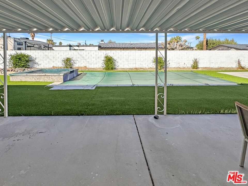 2802 East Venetia Road Palm Springs, CA 92262 - Photo 32 of 43