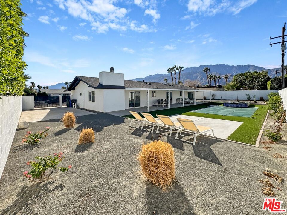 2802 East Venetia Road Palm Springs, CA 92262 - Photo 34 of 43