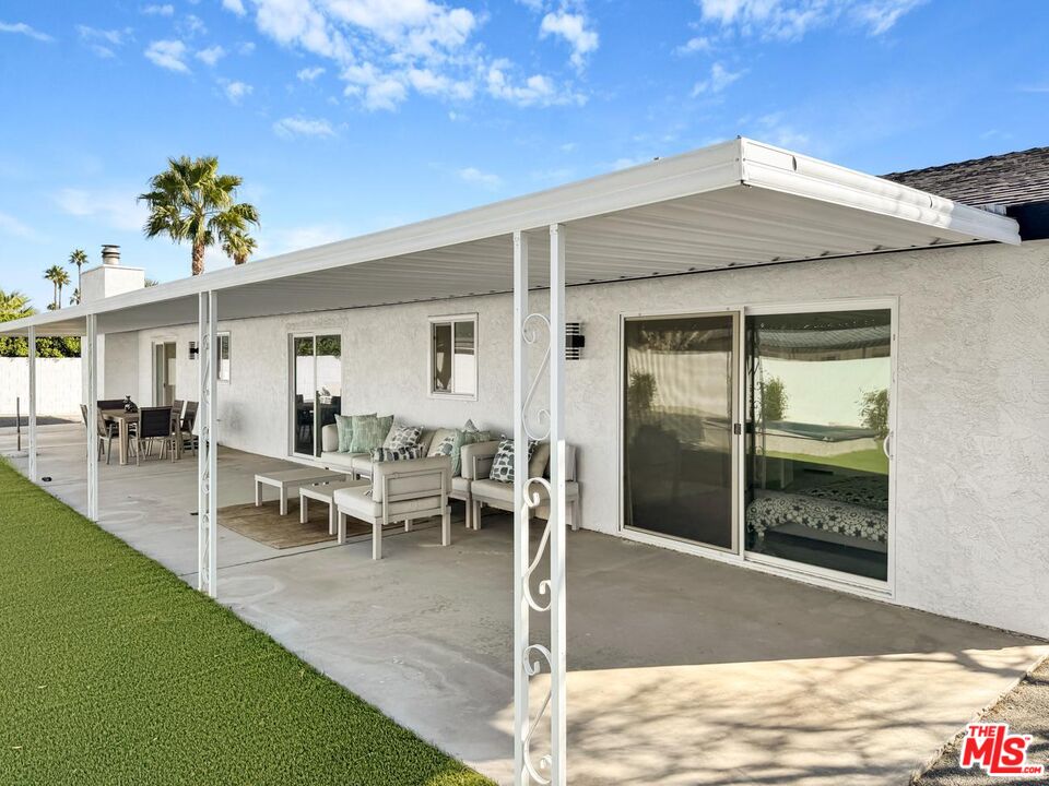 2802 East Venetia Road Palm Springs, CA 92262 - Photo 41 of 43