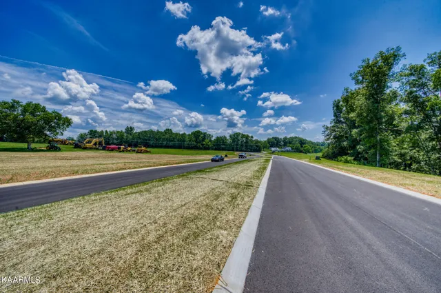 $133,000 | 803 Sophie Drive, Greenback, TN 37742