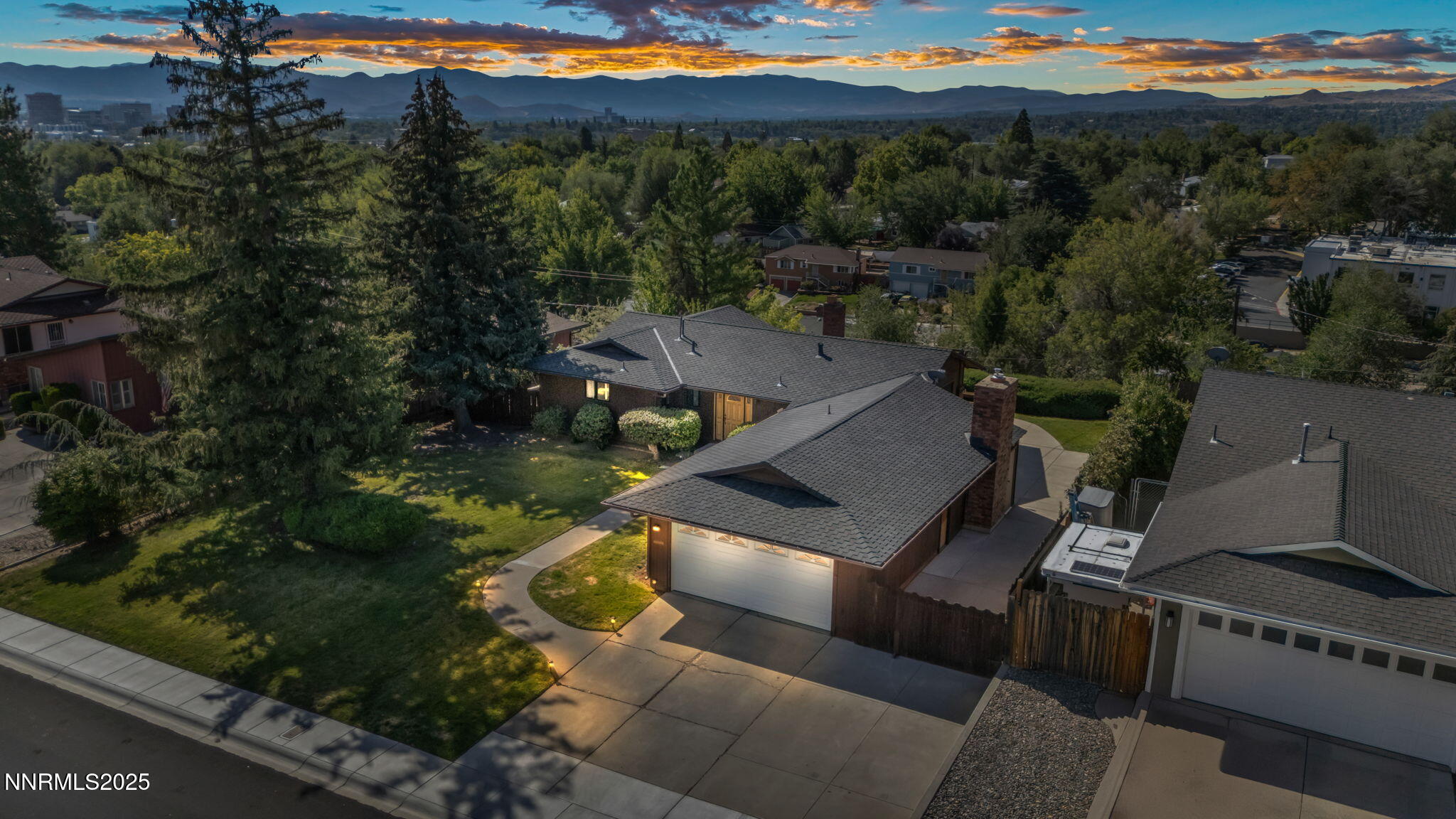 1970 Royal Drive Reno, NV 89503 - Photo 39 of 45 32-web-or-mls-1970-royal-dr