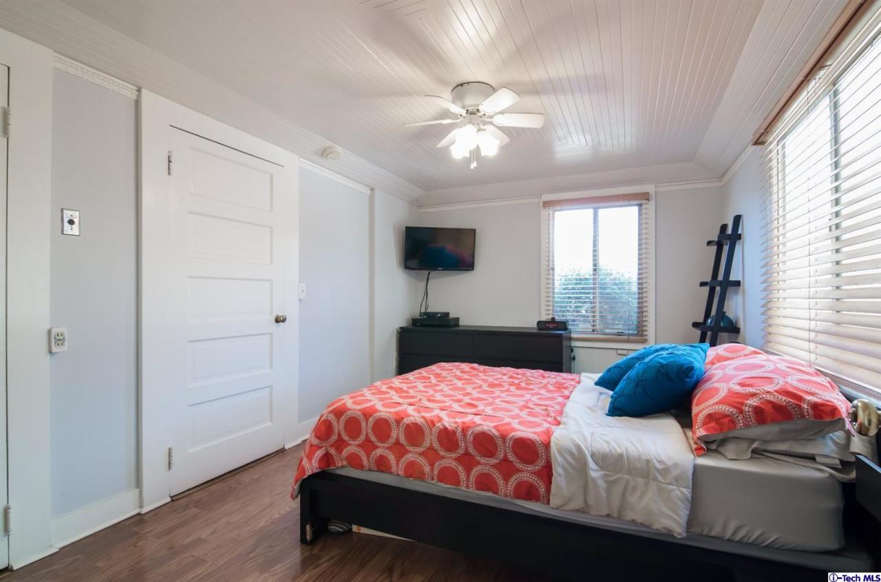768 Merrett Drive Pasadena, CA 91104 - Photo 5 of 11 Additional Photo