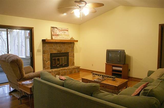 9 Channel Lane Salem, SC 29676 - Photo 2 of 8