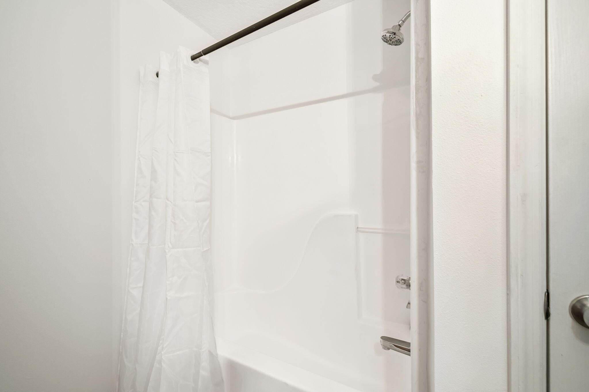 122 Dolphin Road, Unit 3 Mary Esther, FL 32569 - Photo 20 of 29 17Array_122DolphinRd-57