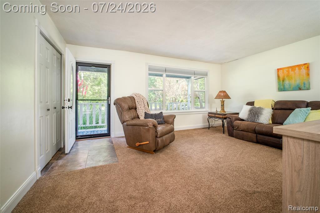 12320 North Holly Road Holly, MI 48442 - Photo 3 of 38