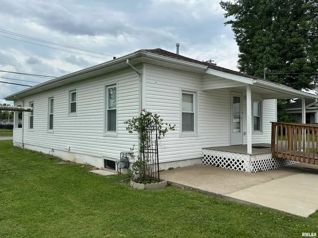 $99,900 | 1520 Gartside Street, Murphysboro, IL 62966