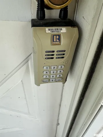 $99,900 | 1520 Gartside Street, Murphysboro, IL 62966