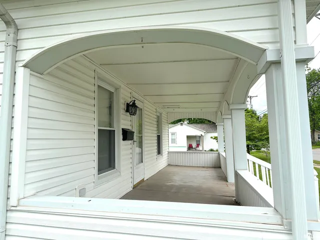 $99,900 | 1520 Gartside Street, Murphysboro, IL 62966