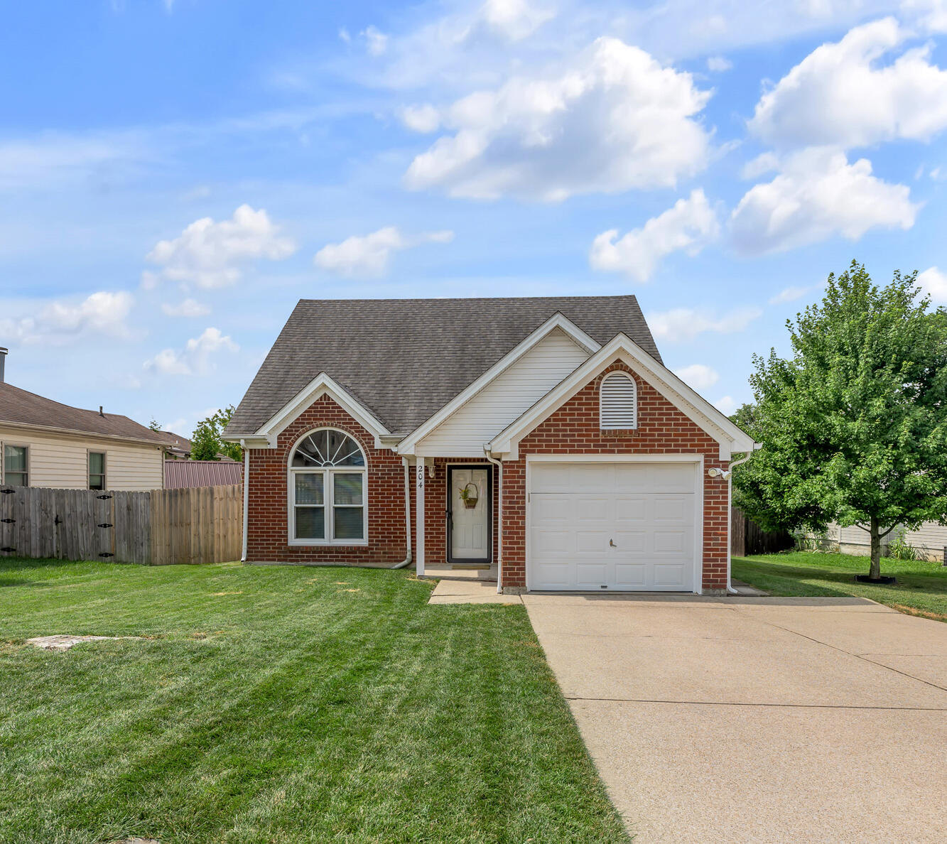 204 West Ridge Drive Nicholasville, KY 40356 - Photo 1 of 21 DSC_4540