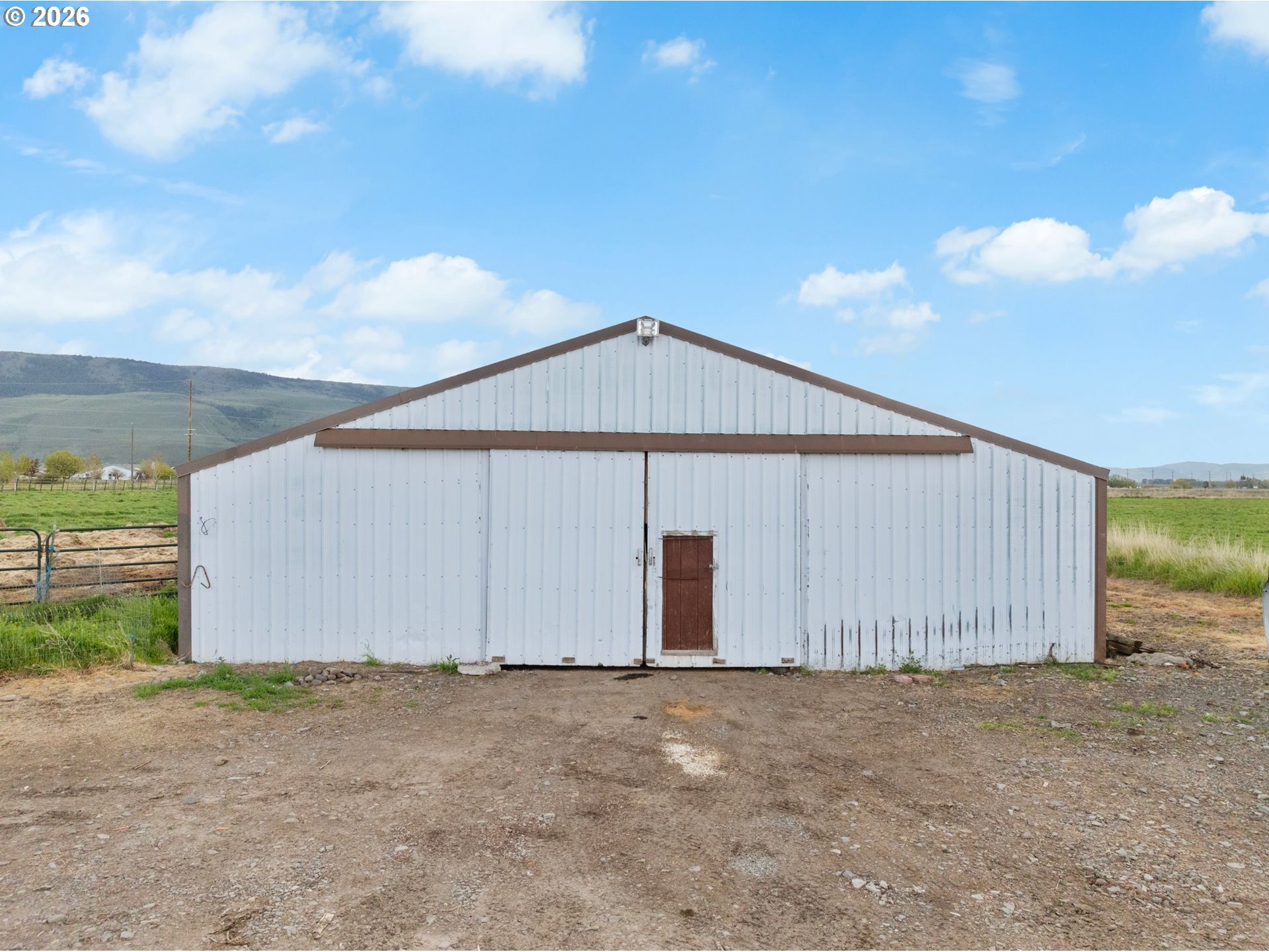 58015 Godley Road Union, OR 97883 - Photo 35 of 44 a view of a backyard