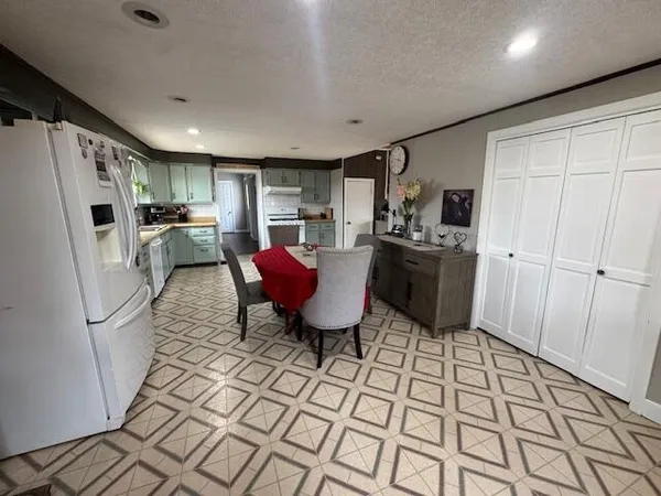 $419,177 | 56 South Road, Oakfield, ME 04763