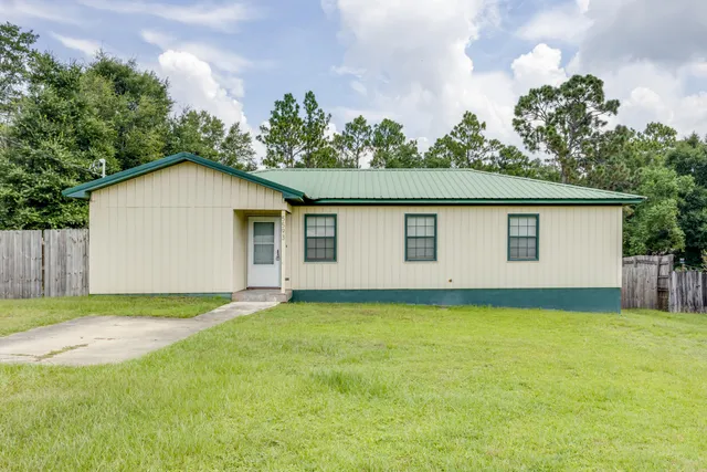 $279,900 | 5593 Galaxy Drive, Crestview, FL 32539