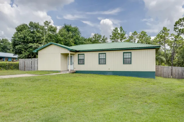 $279,900 | 5593 Galaxy Drive, Crestview, FL 32539