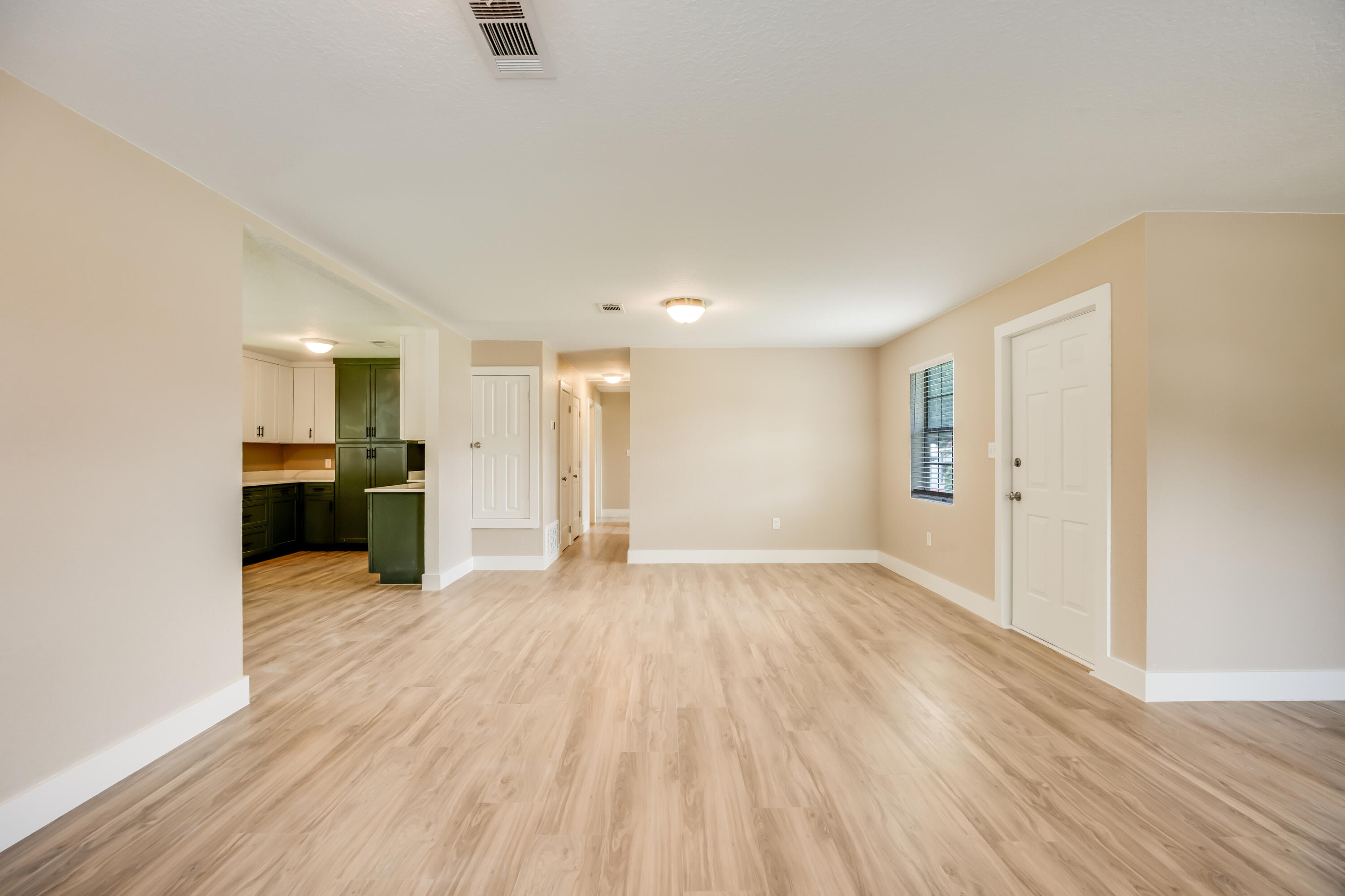 5593 Galaxy Drive Crestview, FL 32539 - Photo 10 of 35 8-08