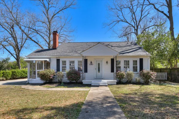 $2,200 | 126 Horry Street Southeast, Aiken, SC 29801