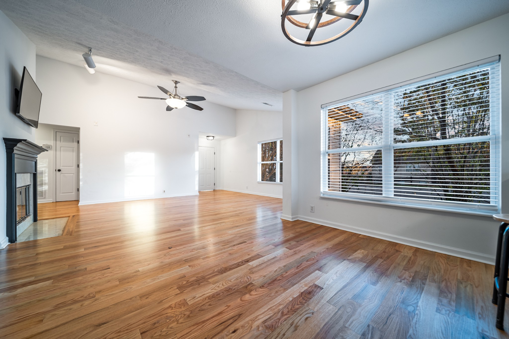 2001 Remington Park Road Hermitage, TN 37076 - Photo 8 of 29