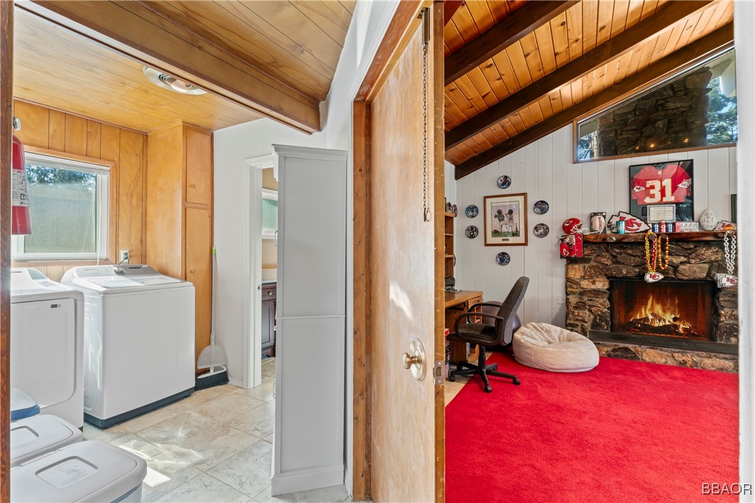 30955 Scenic Way Running Springs, CA 92382 - Photo 15 of 34