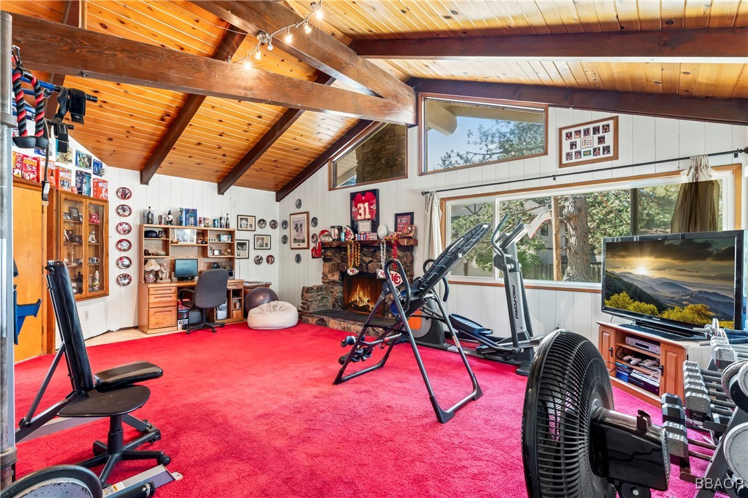 30955 Scenic Way Running Springs, CA 92382 - Photo 17 of 34