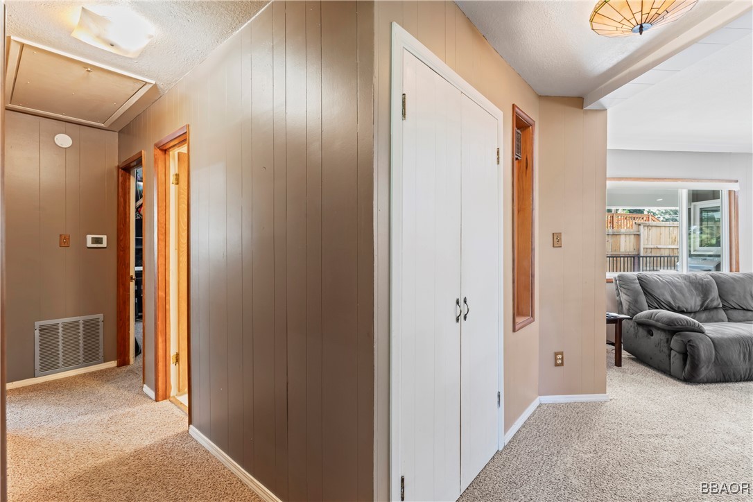 30955 Scenic Way Running Springs, CA 92382 - Photo 22 of 34