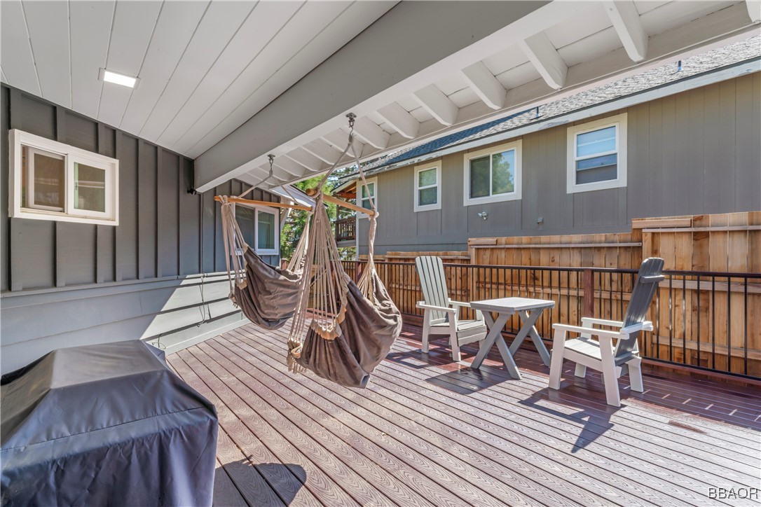 30955 Scenic Way Running Springs, CA 92382 - Photo 29 of 34